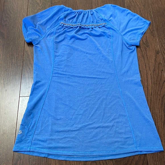 Lululemon Run: Wild Short Sleeve Tech Women’s Size 6 in Heathered Porcelain - Picture 4 of 8